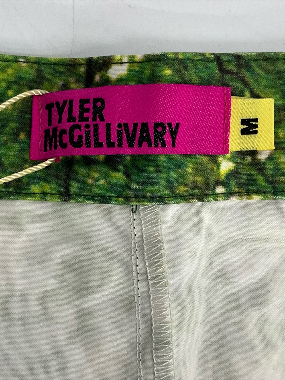NWT Tyler McGillivary Park Mini Skirt Garden Landscape Graphic Floral Print - Picture 5 of 13